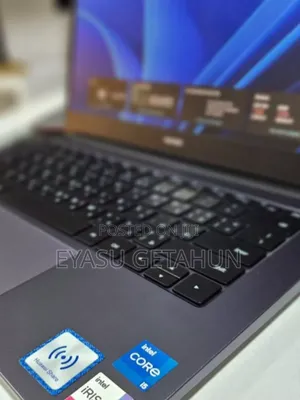 New Laptop Huawei MateBook 13 WRT-W19E 8GB Intel Core I5 SSD 512GB