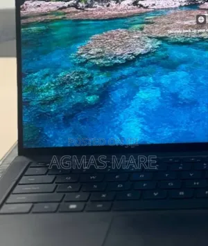 New Laptop Dell Precision 15 3520 32GB Intel Core I7 SSD 1T