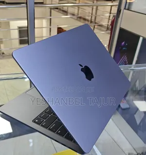 New Laptop Apple MacBook Air 2022 M2 16GB Apple M2 SSD 512GB