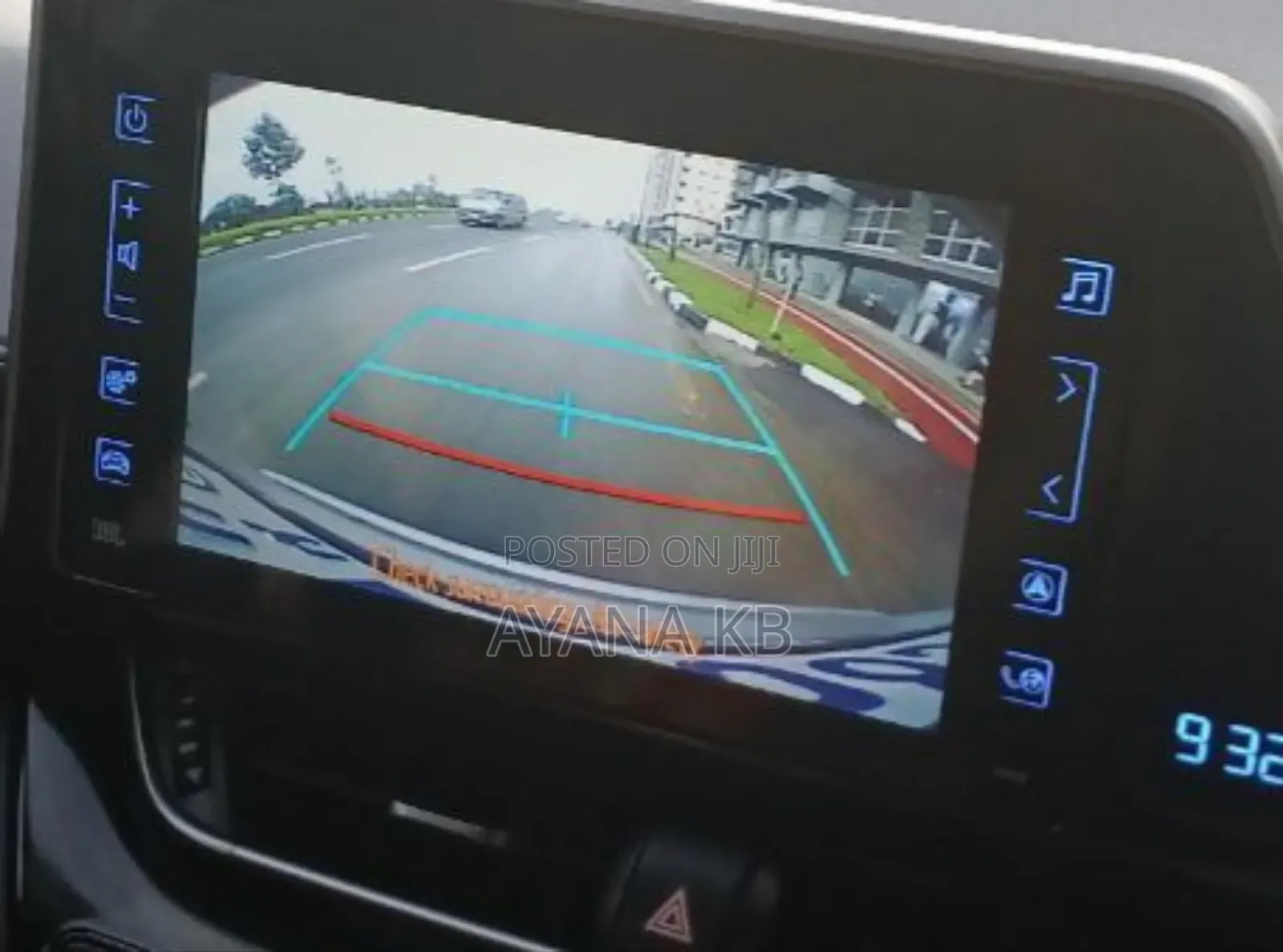 Toyota C-HR 2020 Gray