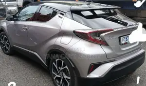 Toyota C-HR 2020 Gray