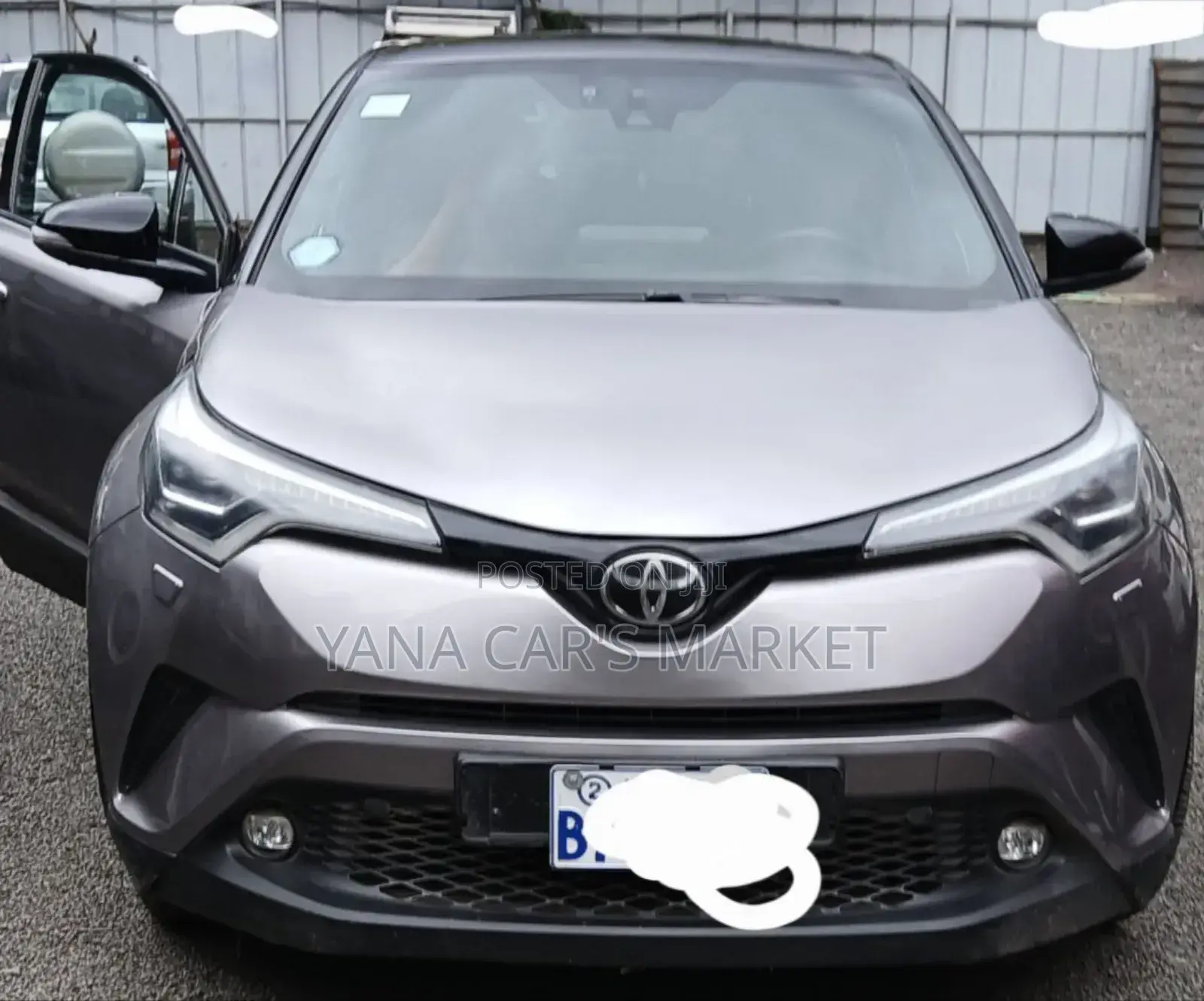 Toyota C-HR 2020 Gray