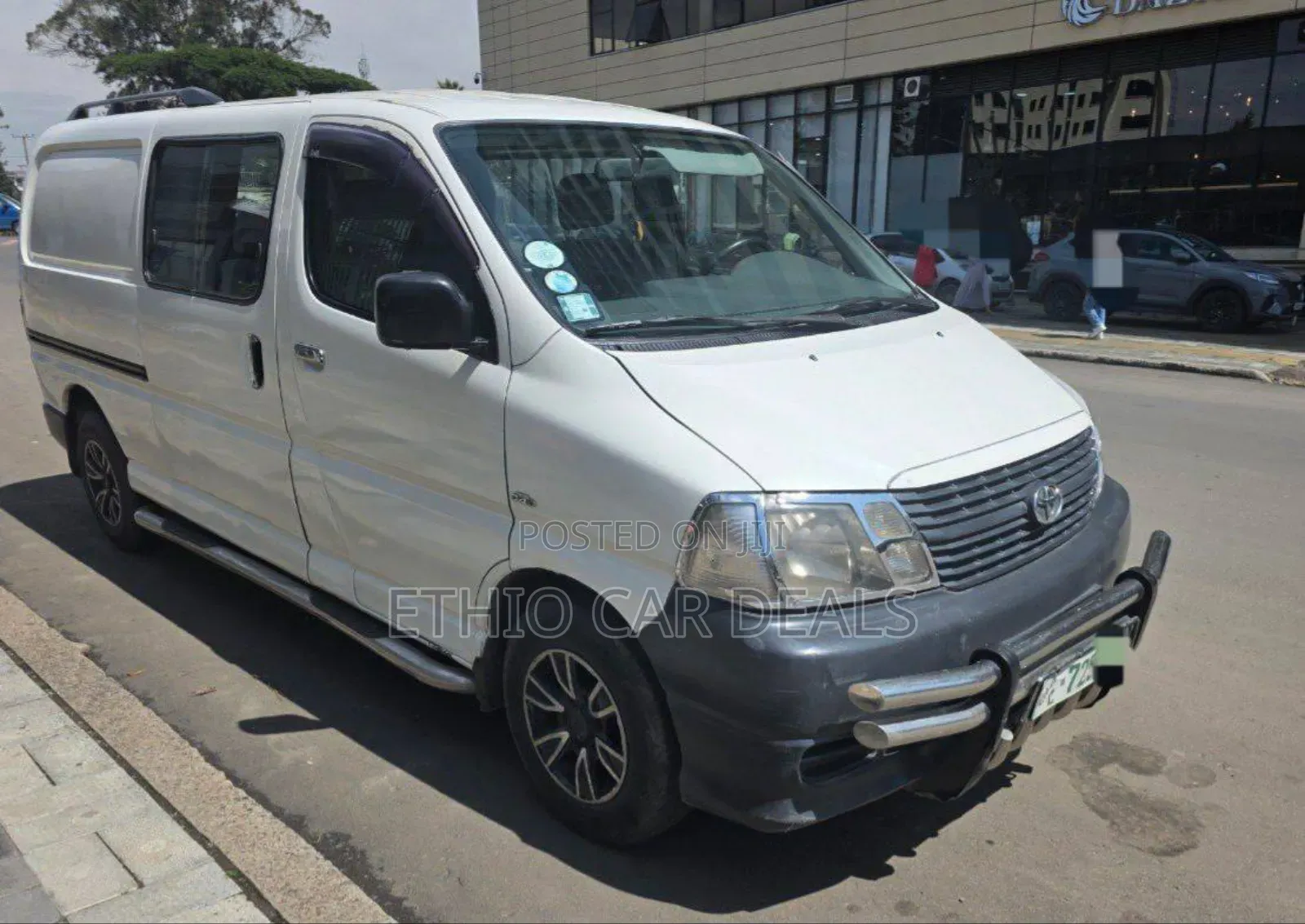 Toyota HiAce 2008 White