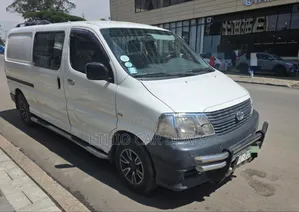 Toyota HiAce 2008 White
