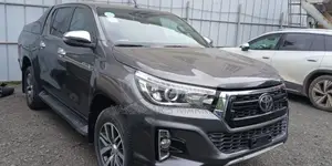 Toyota Hilux 2019 Gray