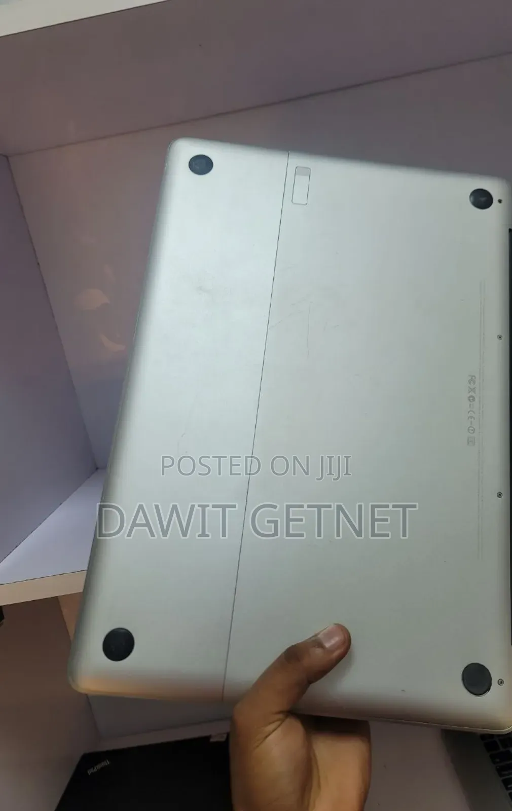 New Laptop Apple MacBook Pro 2019 8GB Intel Core I7 HDD 60GB