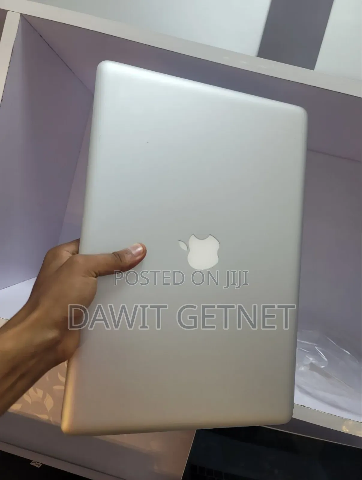 New Laptop Apple MacBook Pro 2019 8GB Intel Core I7 HDD 60GB