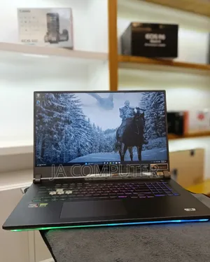 Photo - New Laptop Asus ROG Strix G17 16GB AMD Ryzen 7 SSD 1T