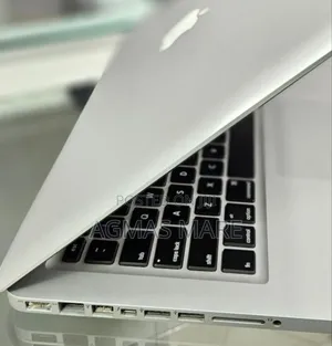 Photo - New Laptop Apple MacBook Pro 2012 4GB Intel Core I5 HDD 500GB