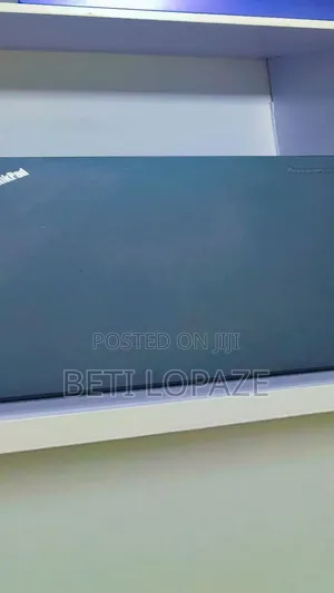 New Laptop Lenovo ThinkPad X250 8GB Intel Core I7 SSD 256GB