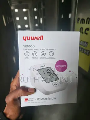 Photo - Digital Yuwell Blood Pressuer Monitor簾幕bp Monitor New茁我bp Monitor New