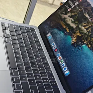 New Laptop Apple MacBook Air 8GB Intel Core I7 SSD 512GB