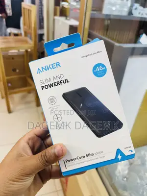 Photo - Slim and Powerful Powerbank