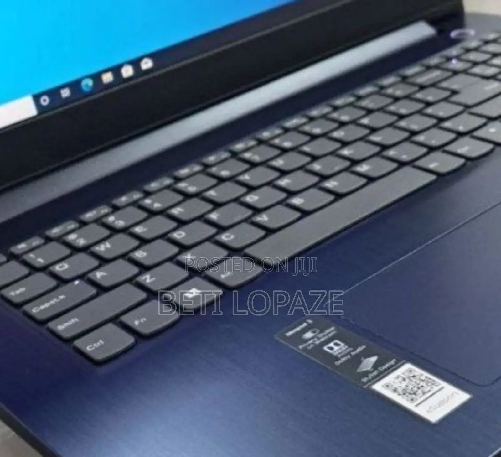 New Laptop Lenovo Ideapad 3 8GB Intel Core I3 SSD 256GB