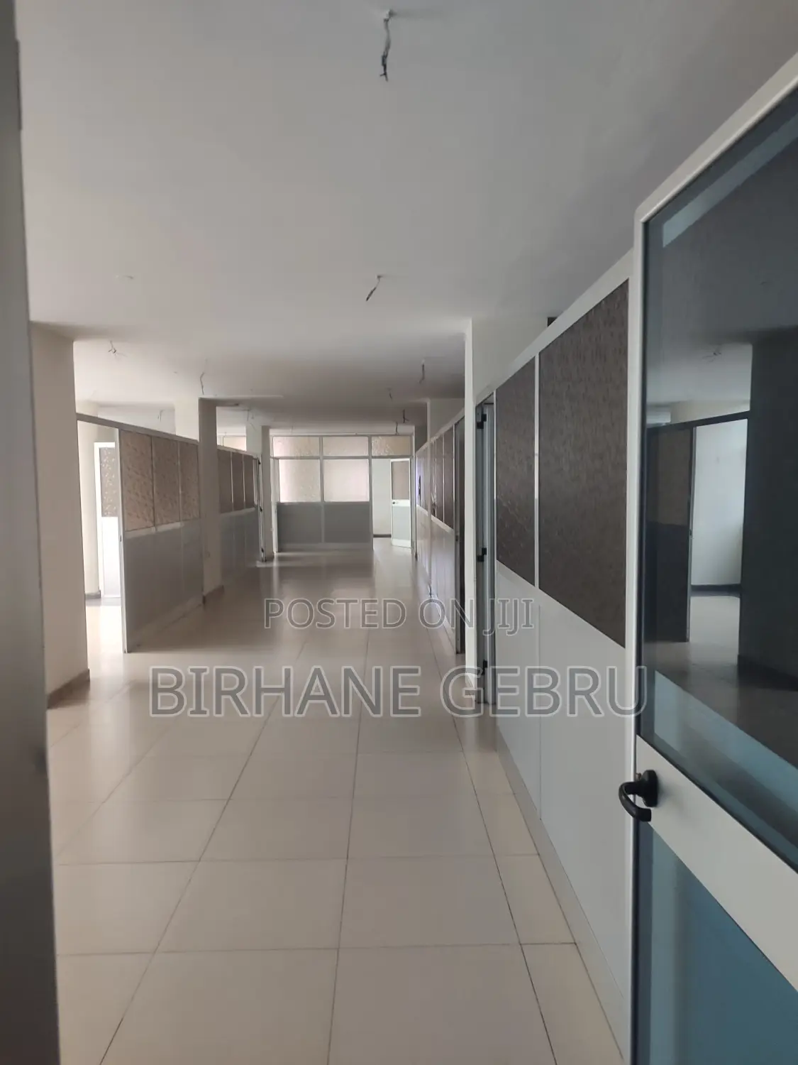 Luxury Apartiment Rent for Office