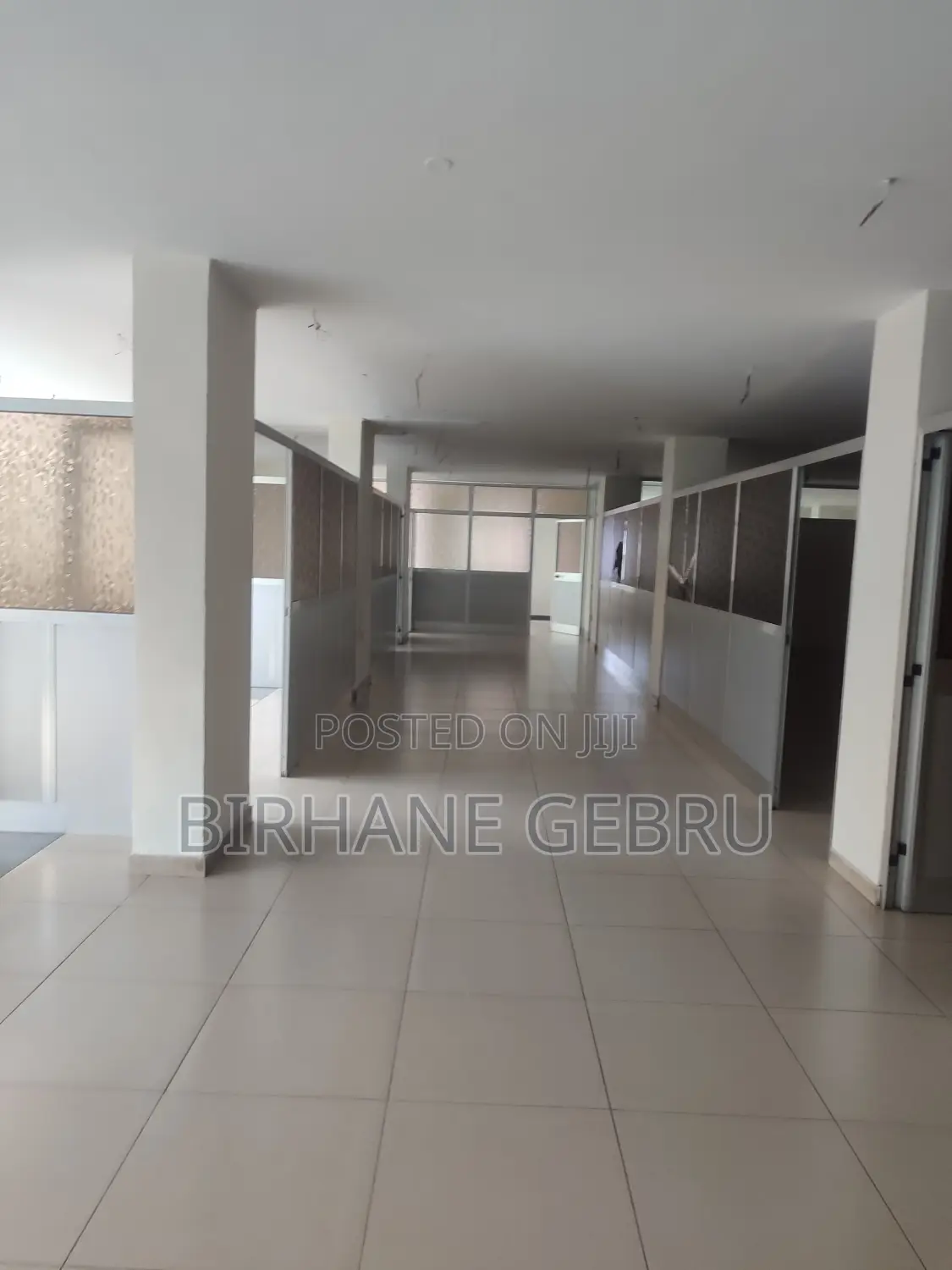 Luxury Apartiment Rent for Office