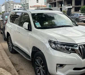 Toyota Land Cruiser Prado 2019 White