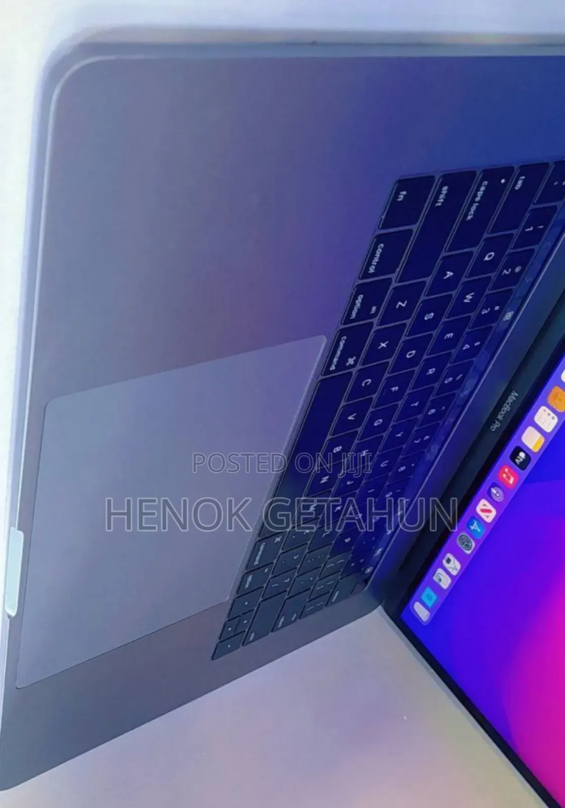 New Laptop Apple MacBook Pro 2017 16GB Intel Core I7 SSD 512GB