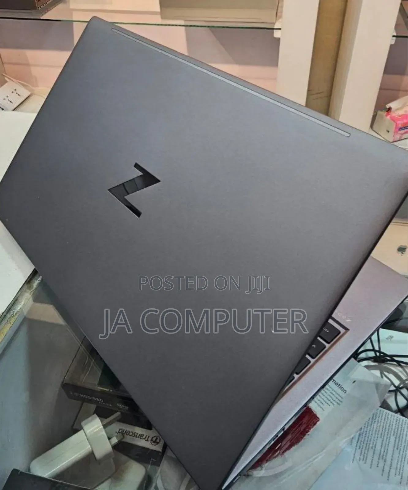 New Laptop HP ZBook Power G9 I7 32GB Intel Core I7 SSD 1T