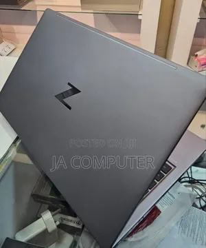 New Laptop HP ZBook Power G9 I7 32GB Intel Core I7 SSD 1T