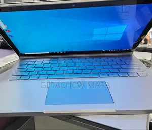 Photo - New Laptop Apple MacBook Pro M1 16GB Intel Core I7 SSD 256GB