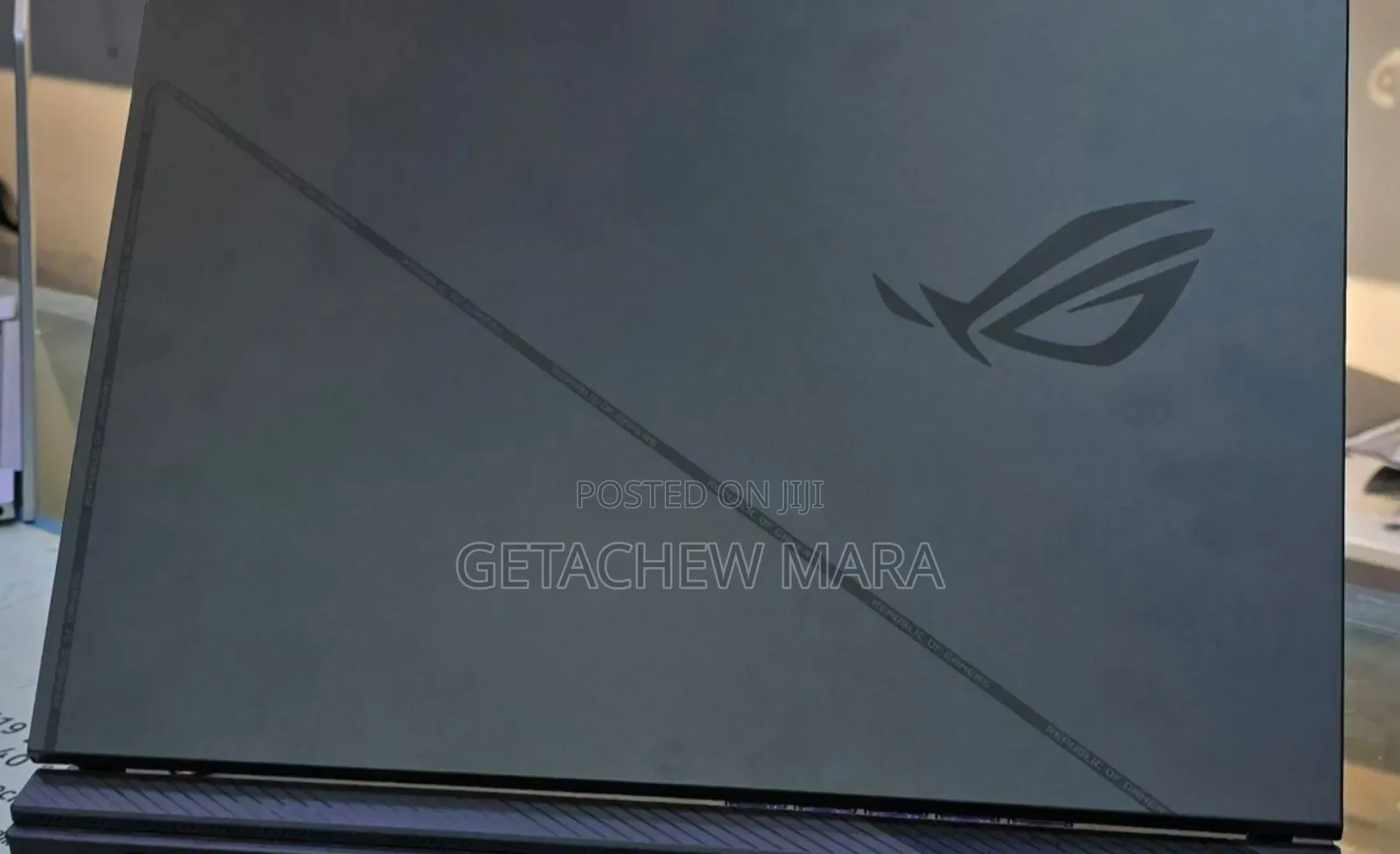 New Laptop Apple MacBook 2017 16GB Intel Core I7 SSD 512GB