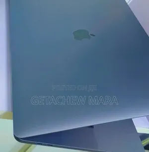 New Laptop Apple MacBook 2017 16GB Intel Core I7 SSD 512GB