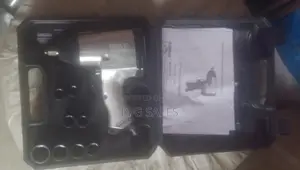 Air Impact Wrench (በነፋስ የሚሰራ ጎማ መፍቻ)