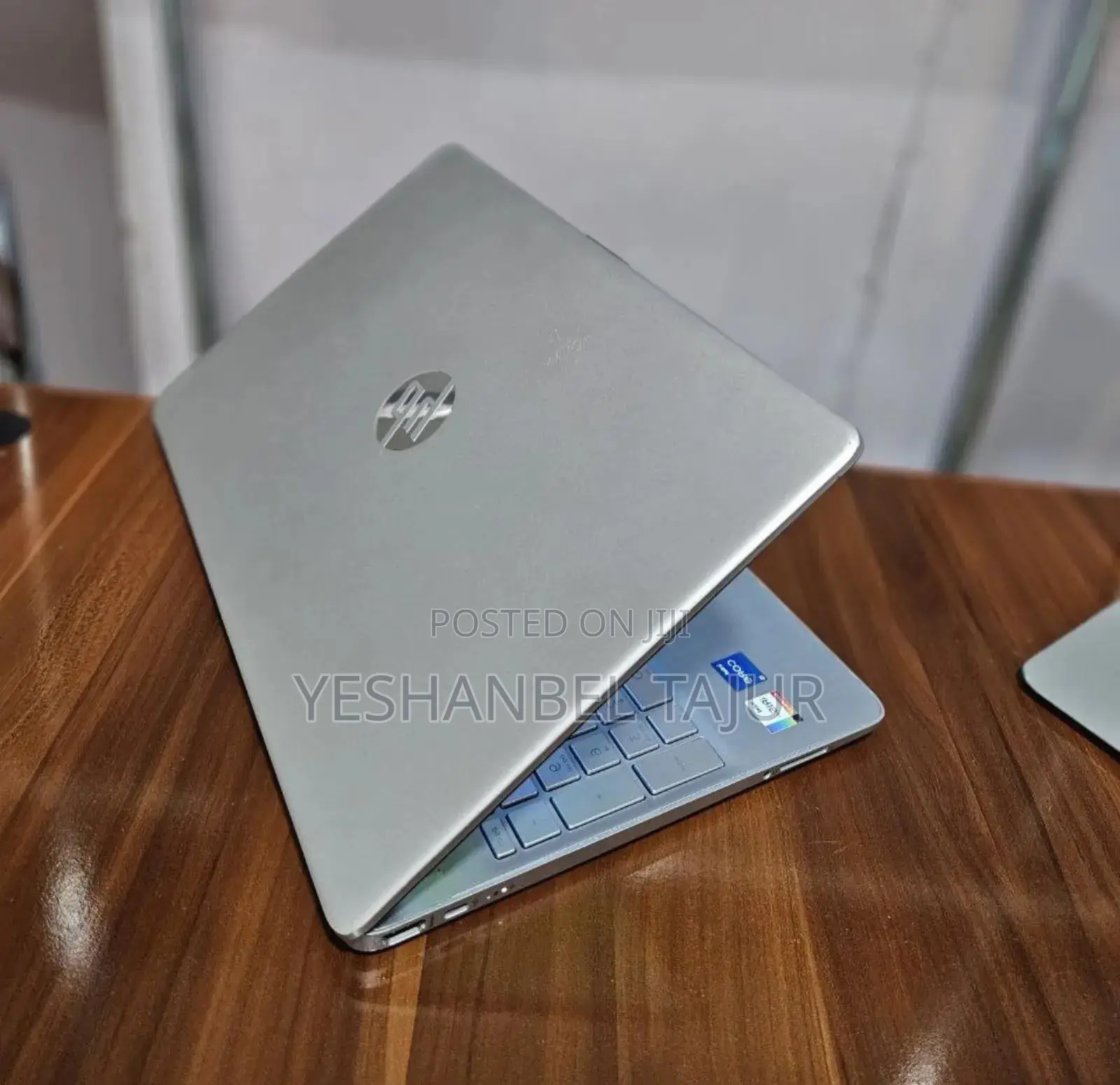 New Laptop HP Stream Notebook 8GB Intel Core I5 SSD 256GB