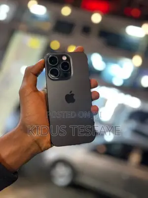 Photo - Apple iPhone 15 Pro 128 GB Black