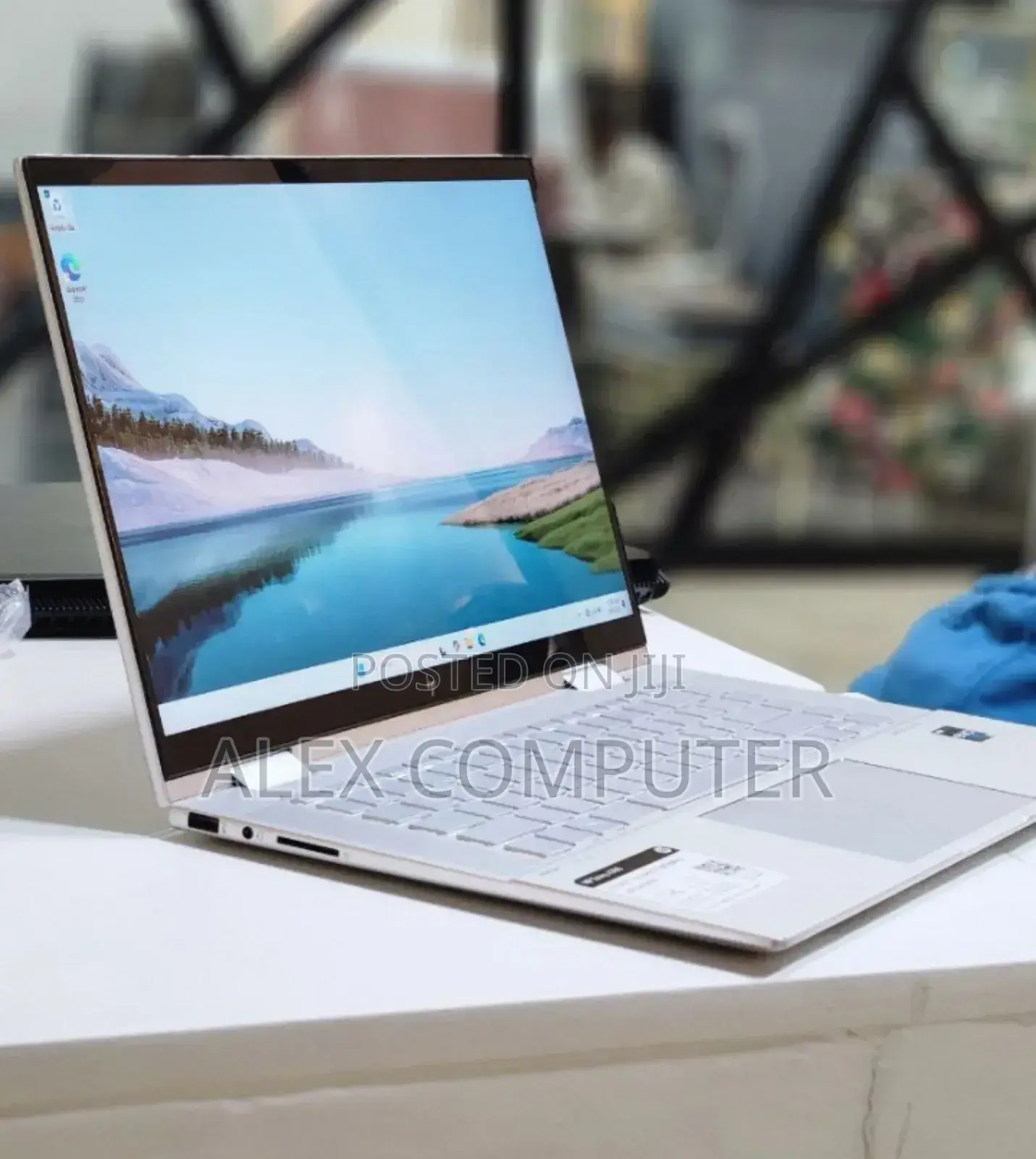 New Laptop HP Envy X360 16GB Intel Core I5 SSD 512GB