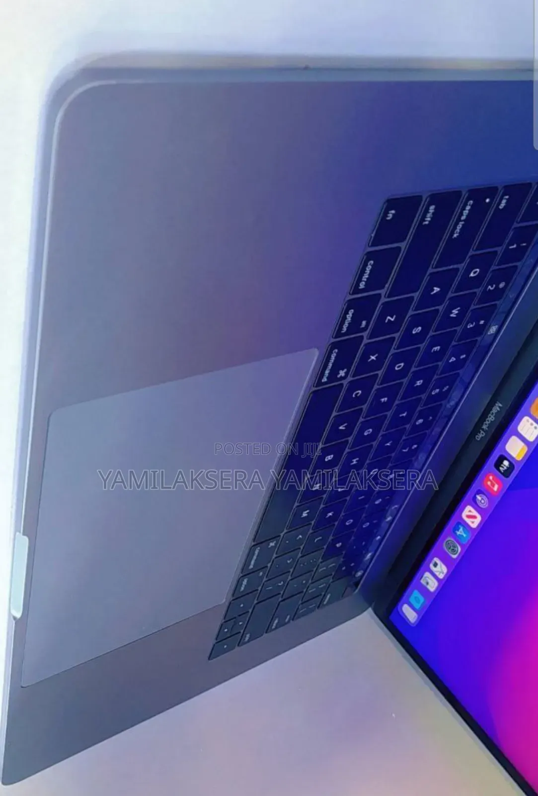 New Laptop Apple MacBook Pro 2017 16GB Intel Core I7 SSD 512GB