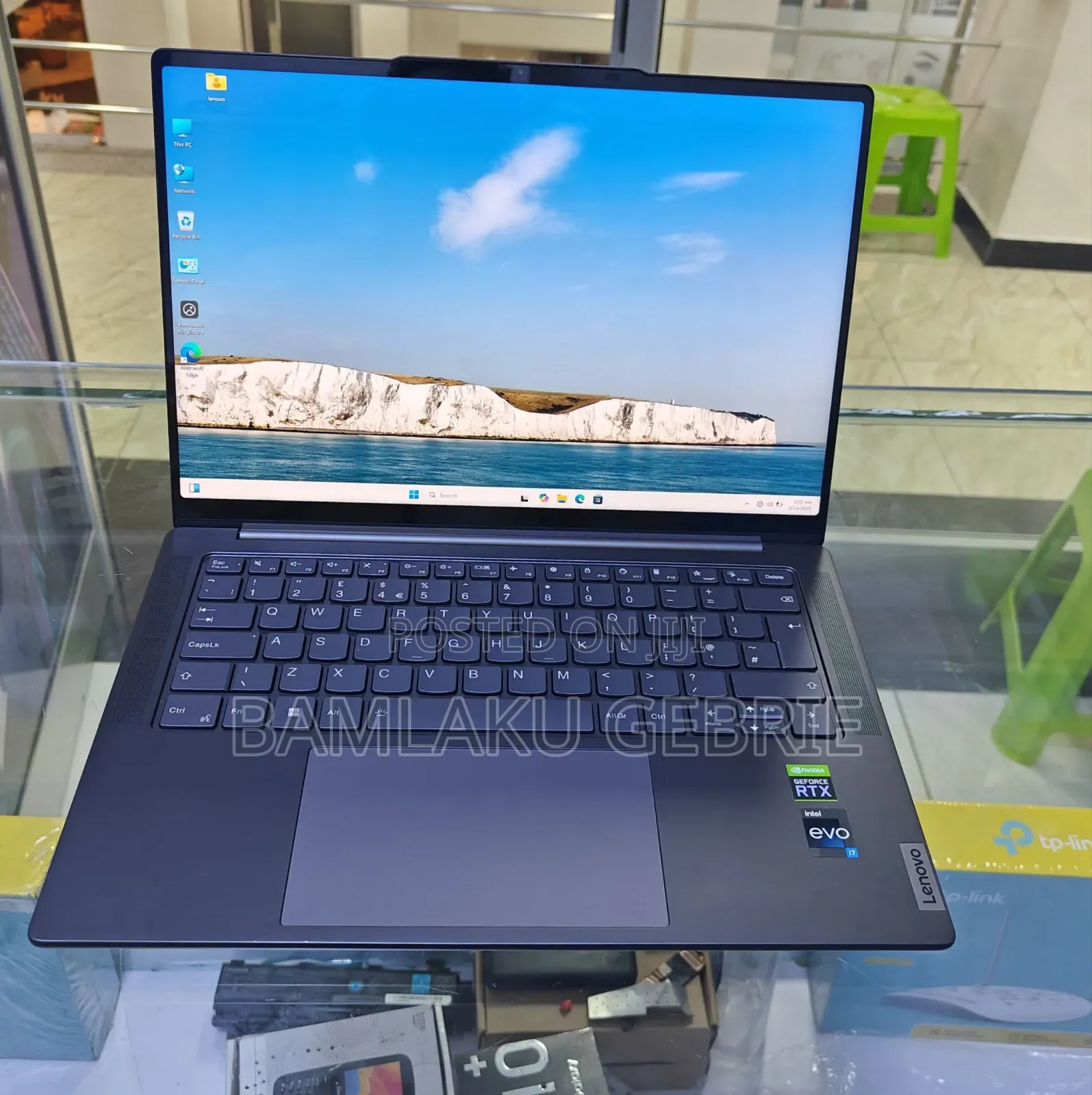 New Laptop Lenovo Yoga C740 32GB Intel Core I7 SSD 1T