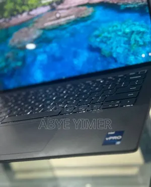 Photo - New Laptop Dell Pro 14 32GB Intel Core I7 SSD 1T