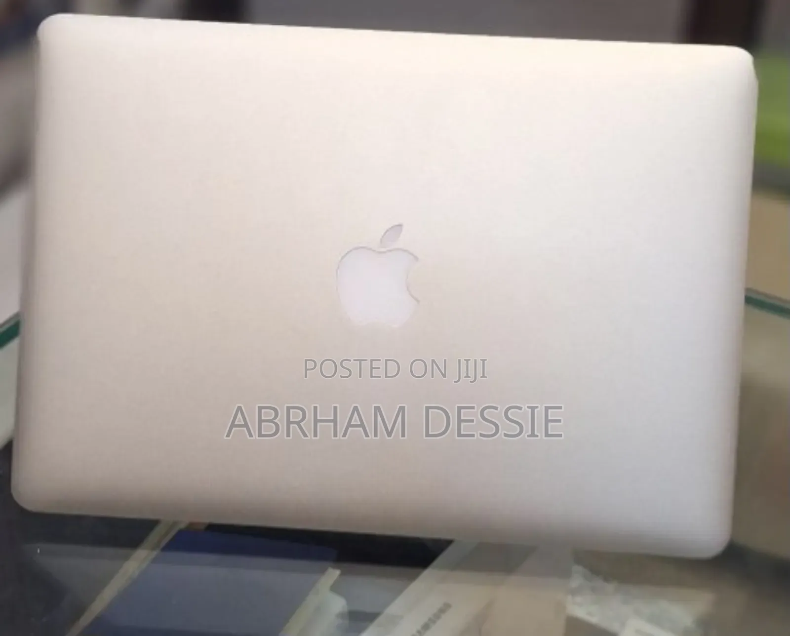 New Laptop Apple MacBook Air 2017 8GB Intel Core I5 SSD 256GB