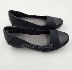 Photo - Baretraps Shoe's