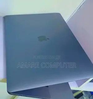 New Laptop Apple MacBook Pro 2017 16GB Intel Core I7 SSD 512GB