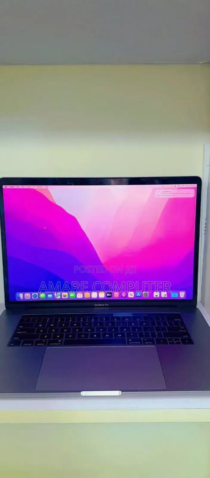 New Laptop Apple MacBook Pro 2017 16GB Intel Core I7 SSD 512GB