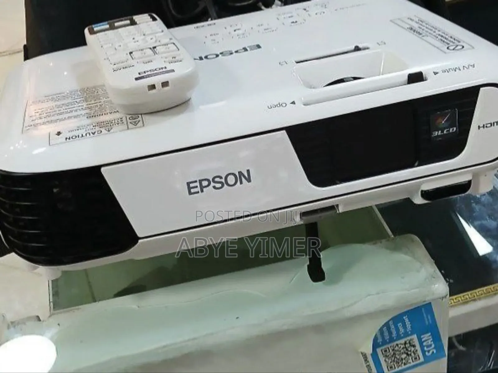 Epson Projector With Remote Model Name: Eb-X31 Hardware Interface: