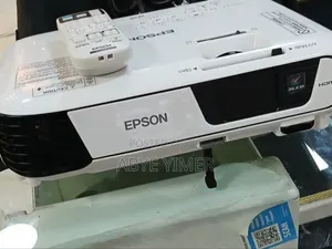 Epson Projector With Remote Model Name: Eb-X31 Hardware Interface: