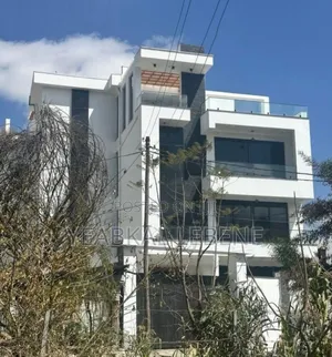 6bdrm House in Bole for sale