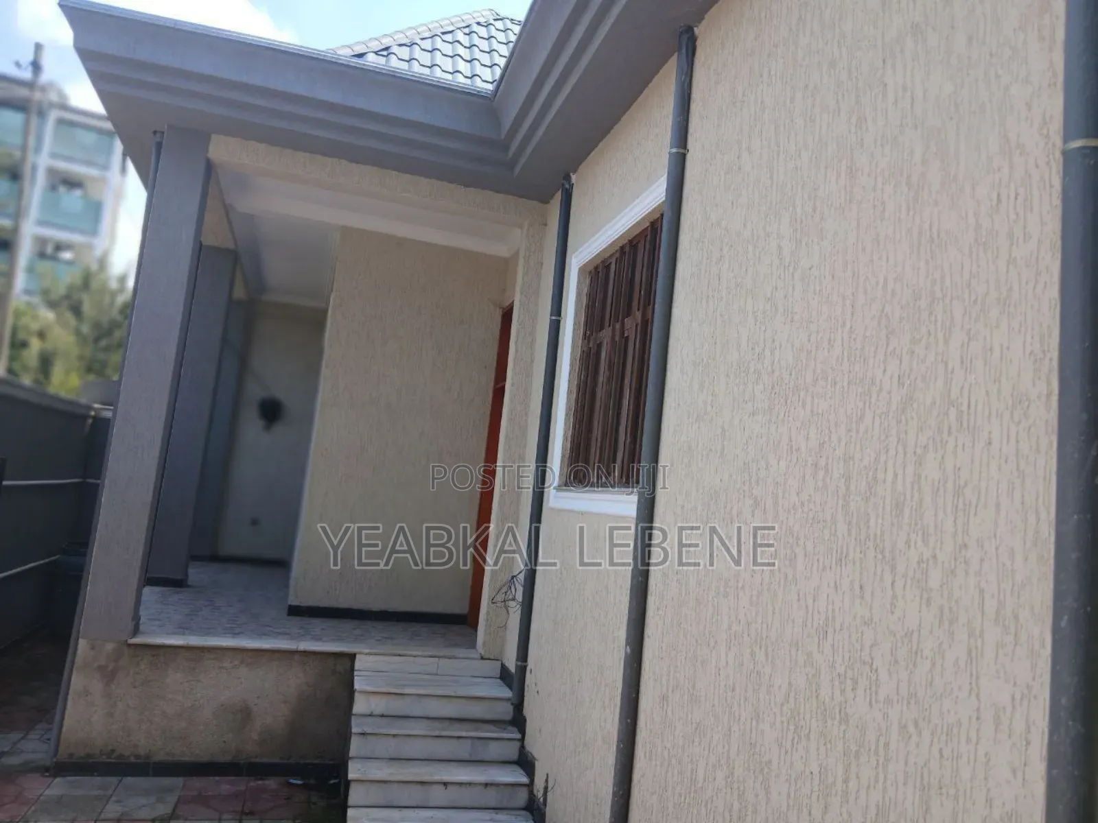 3bdrm Villa in Bole for sale