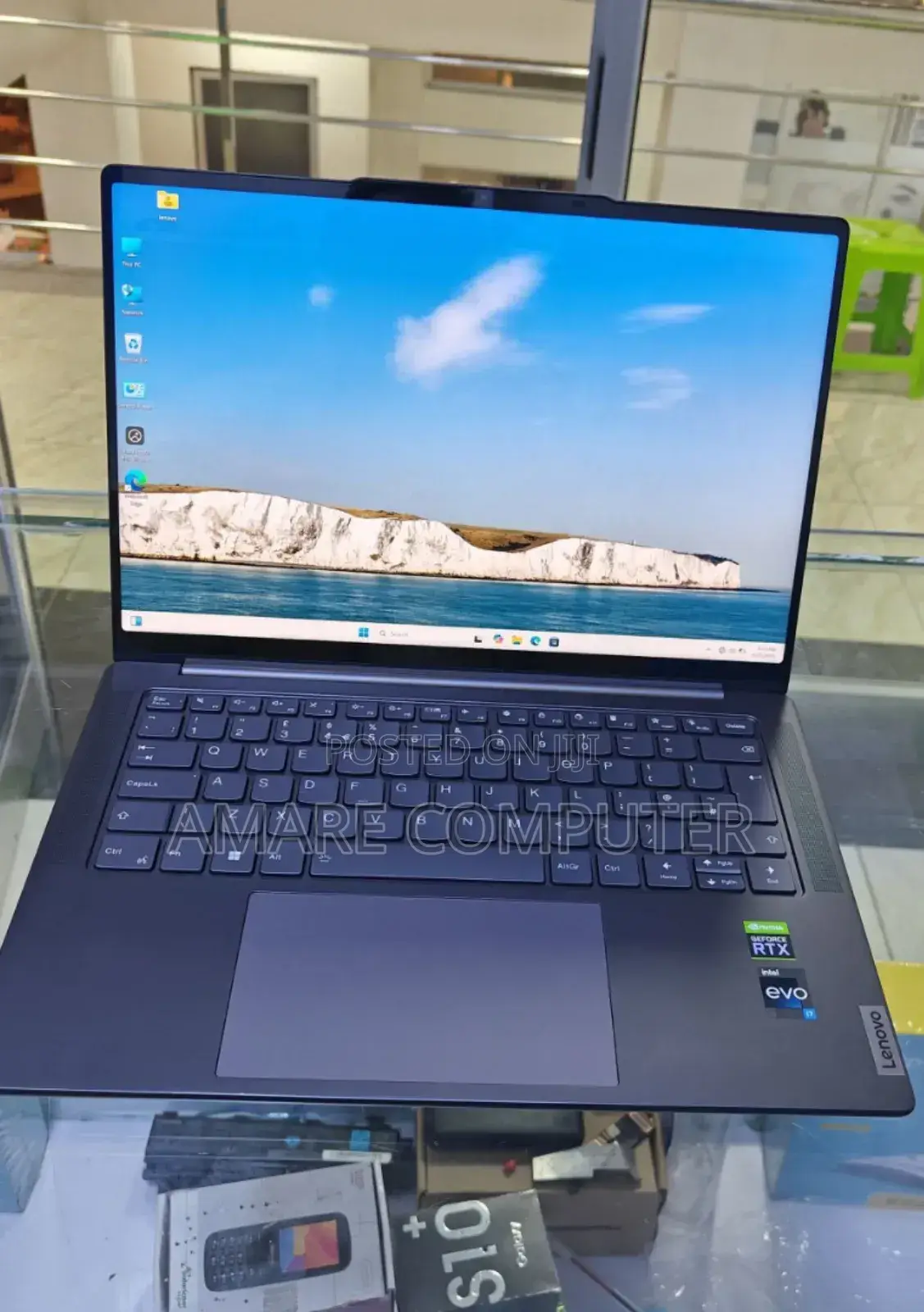 New Laptop Lenovo Yoga 7i 32GB Intel Core I7 SSD 1T