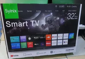 Photo - Synix 32" Smart Tv