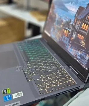 New Laptop Lenovo LOQ 15ARP9 16GB Intel Core I5 SSD 512GB