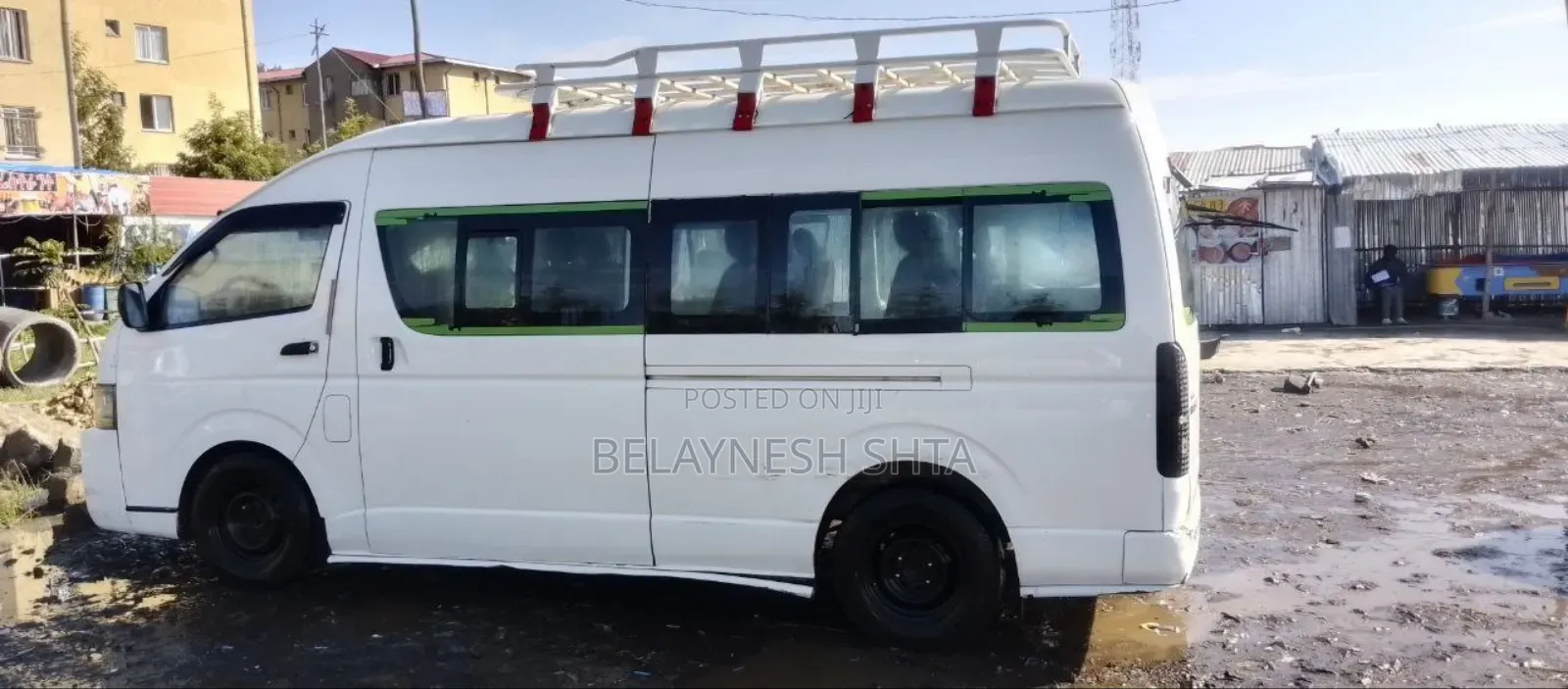 Highroof for Rent ለልጆች ትምህርት ቤት የሚከራይ መኪና