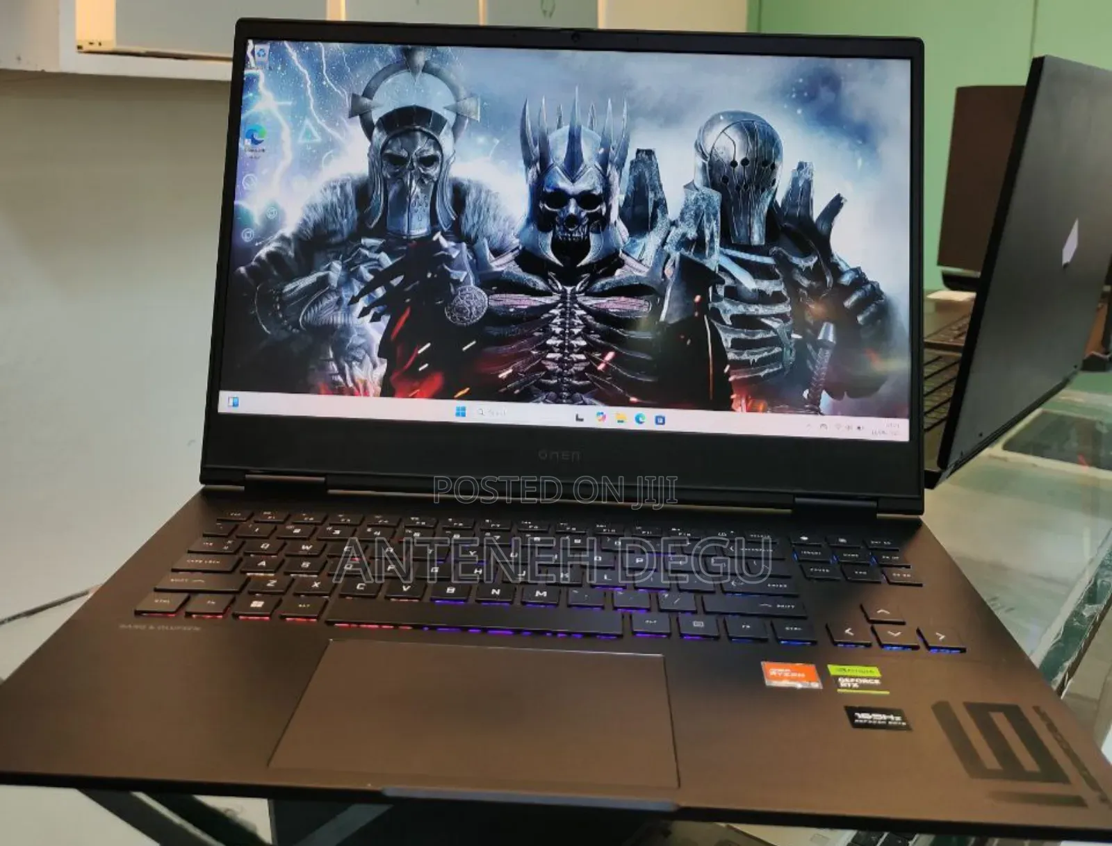 New Laptop HP Omen 16 16GB AMD Ryzen 9 SSD 1T