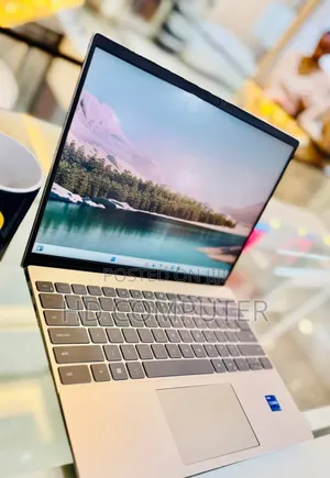 Photo - New Laptop Dell Inspiron 13 1318 16GB Intel Core I5 SSD 512GB