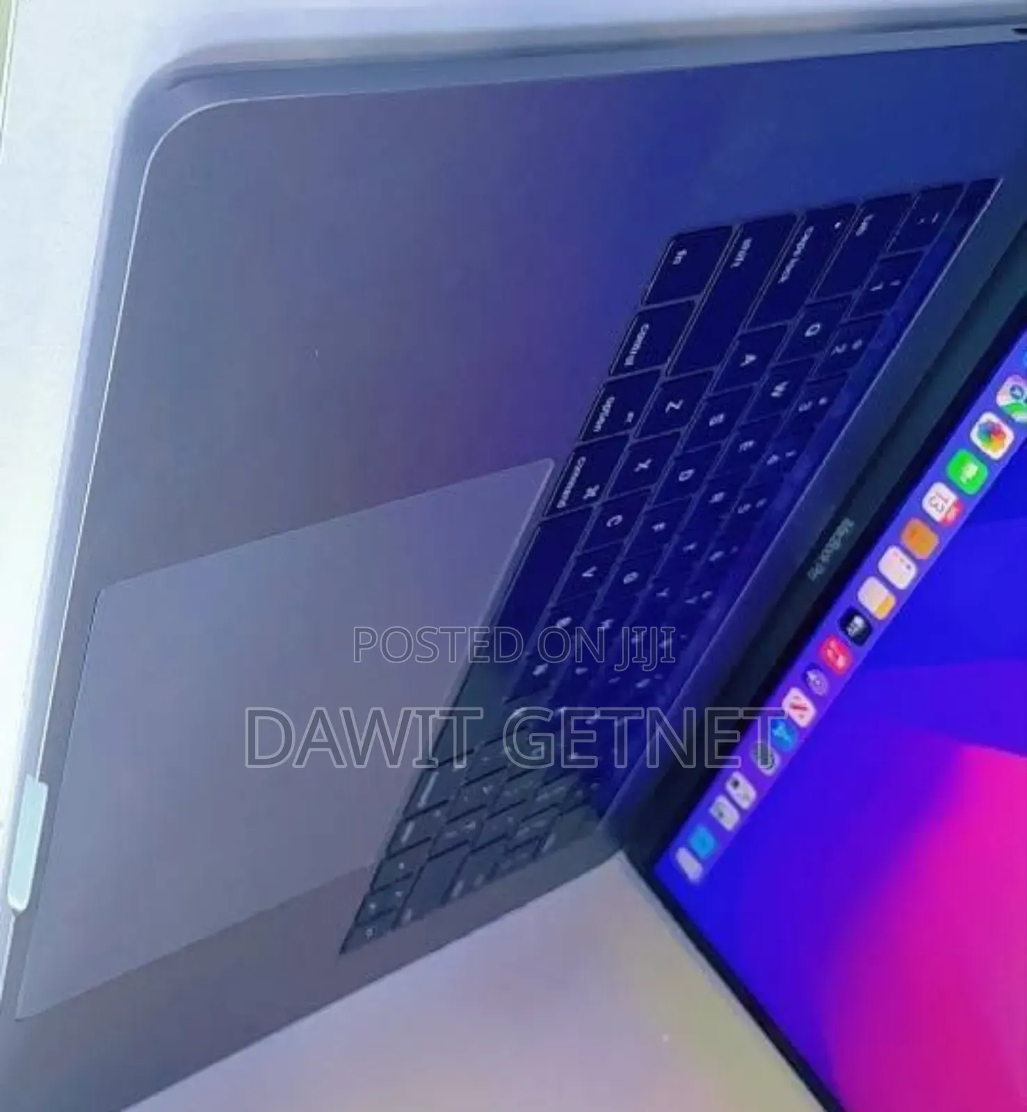 New Laptop Apple MacBook Pro 2019 16GB Intel Core I7 SSD 512GB