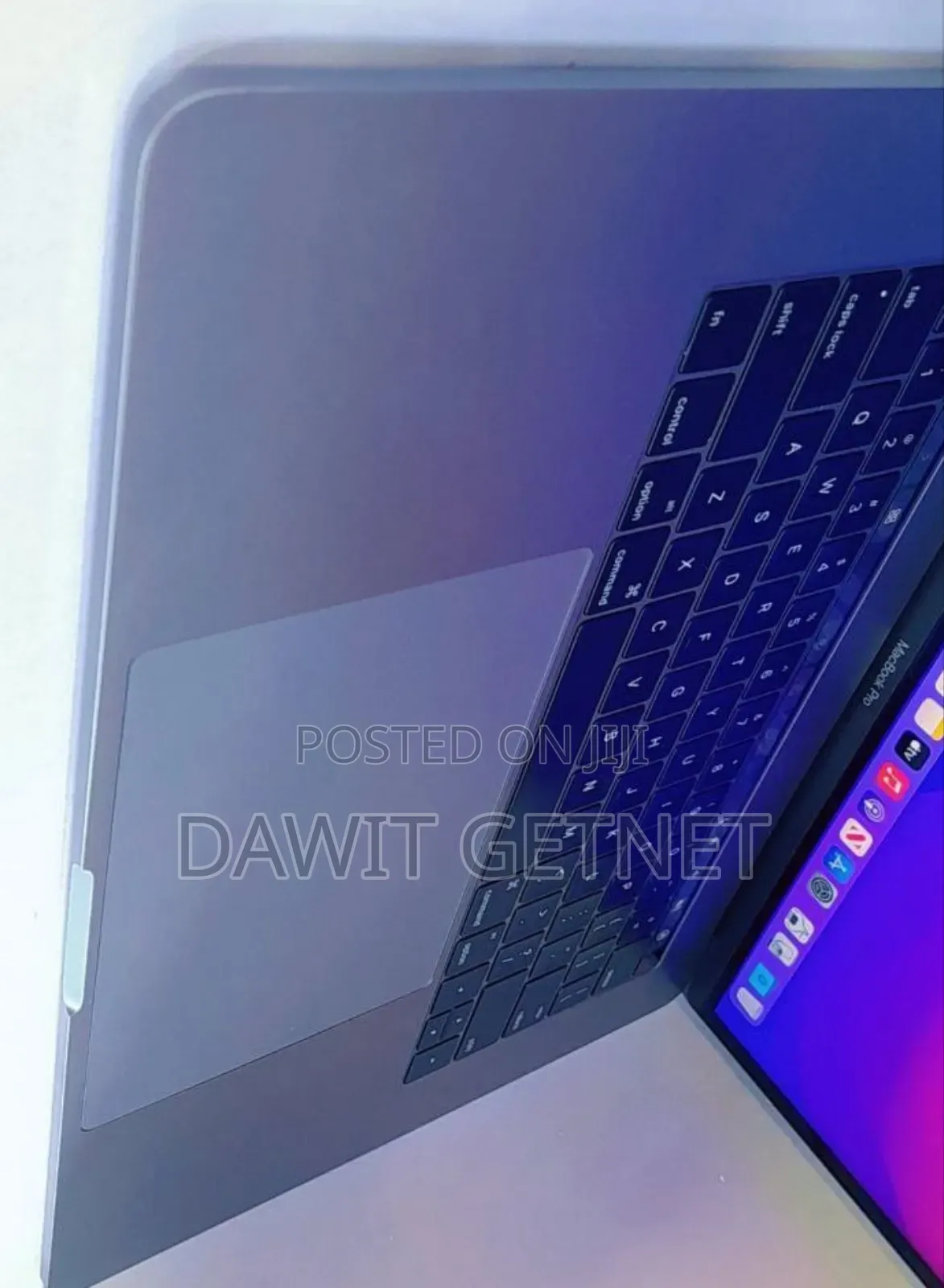 New Laptop Apple MacBook Pro 2019 16GB Intel Core I7 SSD 512GB